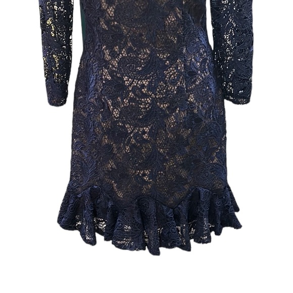 Monique Lhuillier Navy Blue Lace Crochet Overlay Peplum Hem Mini Dress - 6 - Picture 6 of 15